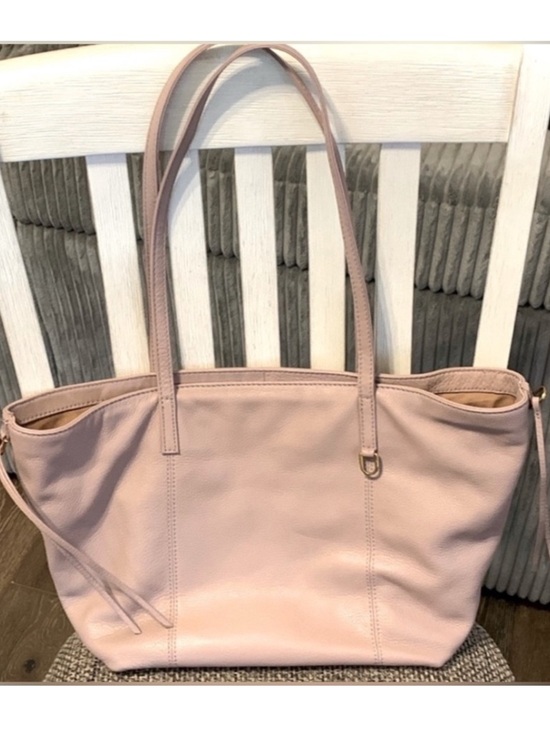 HOBO Handbags - 🕊️HOBO Kingston Tote